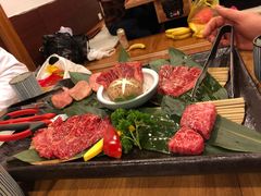 -炼火烤肉店