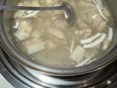 -喃喃椰·糟粕醋·椰子鸡火锅(七堡花园店)