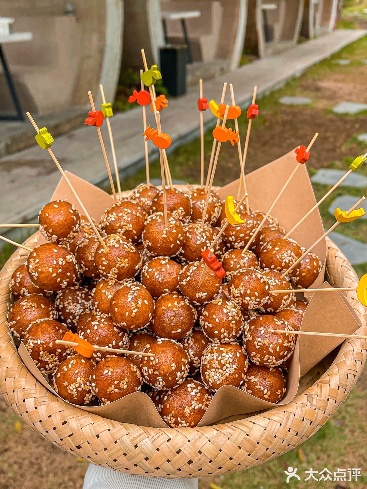 答应我‼️来成都一定要吃川菜…酸菜小龙虾拌面巨好吃