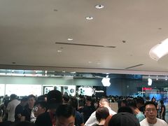 -Apple零售店(深圳益田假日广场店)