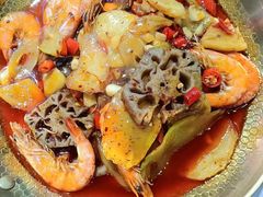-老闵田螺馆·南昌特色小炒(梦时代店)