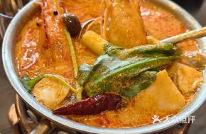 Tom Yum Goong