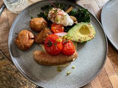 牛油果温泉蛋吐司-O'mills Sourdough Bakery&Bistro(永嘉路店)