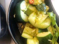 凉拌黄瓜-八乔煎肉馆·丹东特色煎锅(梅林店)