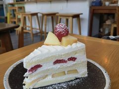 树莓奶油戚风-三花屋 Mihhanaya