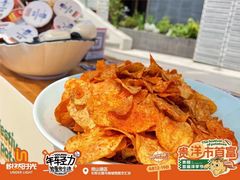 -包整·丝娃娃(一览甲秀楼风景店)