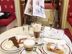 -Cafe Sacher(WIEN)