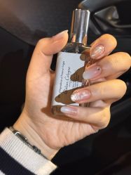 -由甲·美甲美睫工作室