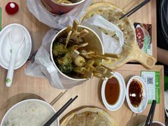 -甲乙饼·北京手工肉饼(西直门凯德茂店)