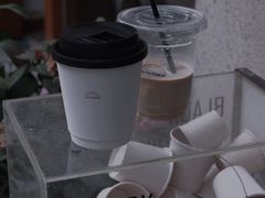美式-black rainbow coffee