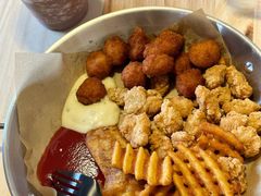 -J Create城市露营咖啡·简餐·宠物(上海动物园店)