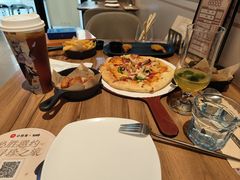 -必胜客(欢乐颂店)