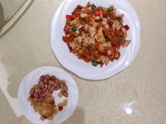 宫保鸡丁-清真·三德隆饭庄(桥梓口店)