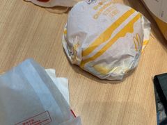 -麦当劳(中二横路店)