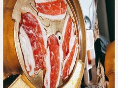 -猪啊牛呀羊啊铜盘烤肉(正大广场店)