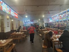 -冶建镜子·老南昌大排档·江西虾王(总店)