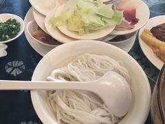 -桥香园云南过桥米线(金马碧鸡店)