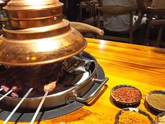 -梁山烤肉(李逵店)