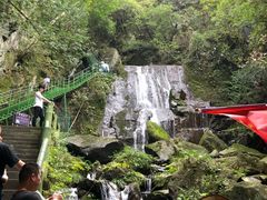 -藏龙百瀑风景区