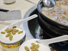 -九寨沟特色牦牛肉汤锅