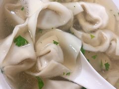 -周震馄饨