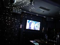 -魔方娱乐空间(兴华路店)