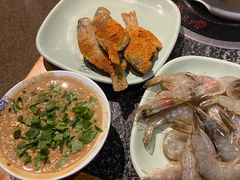 -釜御山海鲜烤肉火锅自助(新城市中心店)