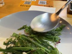 蒜香牛油炒山苏-JuiceRobot·手工意大利面&汉堡精酿(珠江新城店)