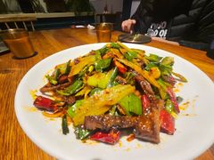 -柴窝堡22号辣子鸡·传承新疆菜