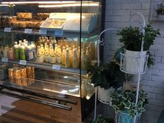 面包甜点陈列柜-佩家私房烘焙(宝龙店)