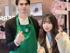 -星巴克臻选(成都太古里店)