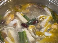 -15年老字号鑫鑫猪肚鸡·椰子鸡海南火锅(兴隆华侨农场店)