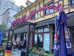 -申德勒加油站餐厅(三里屯北小街店)