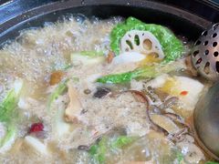 -野菌皇海景野生菌火锅(滨海大道店)