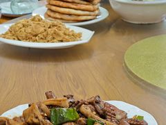 -铁东熏肉大饼铺老二马路黑牌子