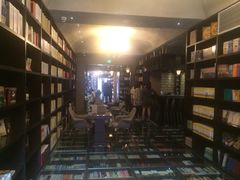 iphone_upload_pic-钟书阁(松江泰晤士小镇店)