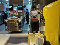 -麦当劳(中山大道中店)