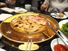 -猪啊牛呀羊啊铜盘烤肉(正大广场店)