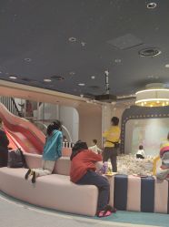 -奈尔宝家庭中心·亲子餐厅(北京东坝万达店)