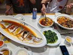 -饭橘汉江码头·乡野土菜馆(静安路店)