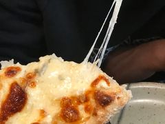 混合芝士披萨-La Strada(安福路店)