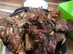 -宝瑞门钉肉饼店