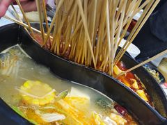 -钢管厂五区小郡肝串串香(蜀都万达店)