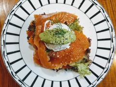 三文鱼水波蛋松饼-AFS Cafe & Canteen(闽江二路店)