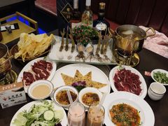 -江南福宴·澳门海鲜.牛肉火锅(汇高栢悦中心店)