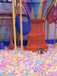 -蹦贝运动中心·蹦床·攀岩·闯关(龙岗店)