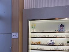-视野联行眼镜·蔡司·控优点授权(长白万象汇店)