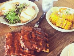 -ROAST coffee & eatery