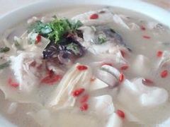 有机鱼头煮鱼滑-幸福里小区