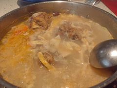 -三人行骨头王火锅(长寿店)